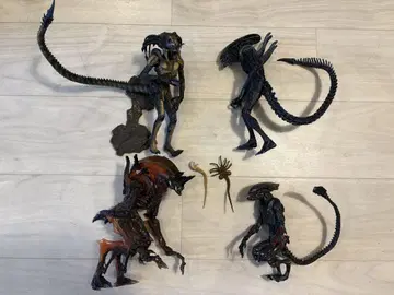 에이리언 NECA 피규어 세트