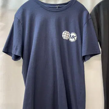 MK 로고 티셔츠 네이비 그레이