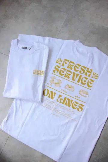 새상품 FreshService 프레쉬 서비스 코퍼레이트 티셔츠