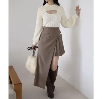 ROYAL PARTY 이너 플리츠 미니 비대칭 스커트 (체크)