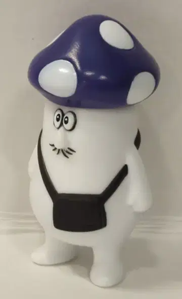 MEDICOMTOY VAG SPECIAL 이소베얀 이소베얀 (퍼플 헤드)