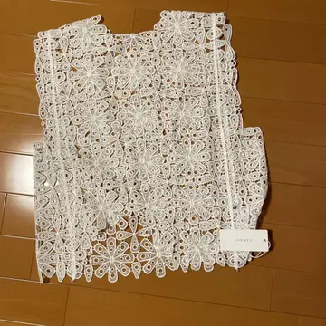 CAWAII 화이트 레이스 뜨개 베스트