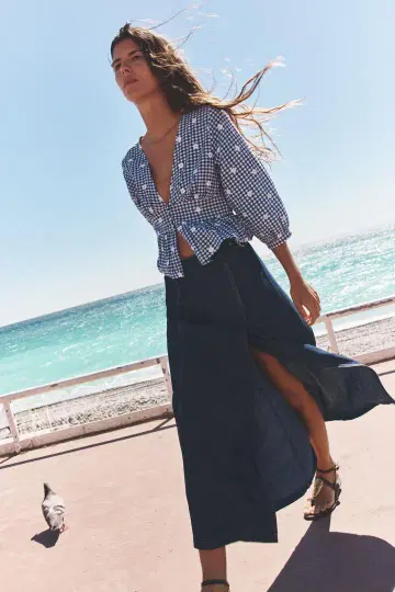 ZARA 버클이 달린 미디 스커트 XS 다크 인디고 블루 이번 시즌
