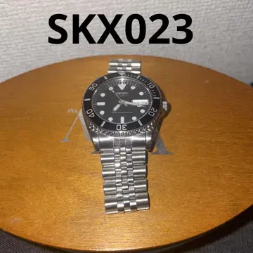SEIKO SKX023