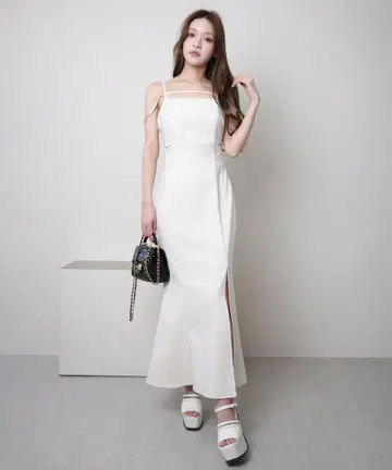 LIP SERVICE 사이드 시어 머메이드 캐미 원피스 아이보리