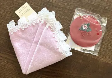 치카자와 레이스 딸기 타월 손수건과 스테인리스 거울 세트