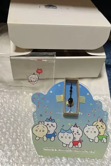 치이카와 랜드 탁상 아크릴 시계