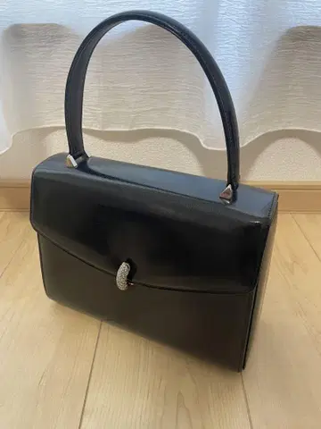 블랙 포멀 백
