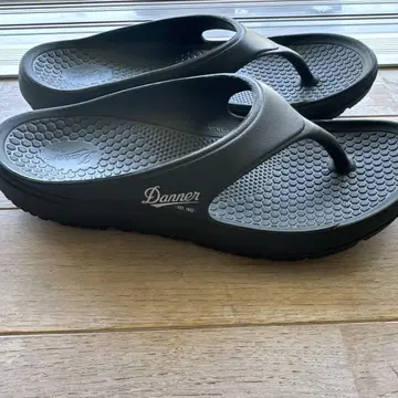 Danner 비치 샌들