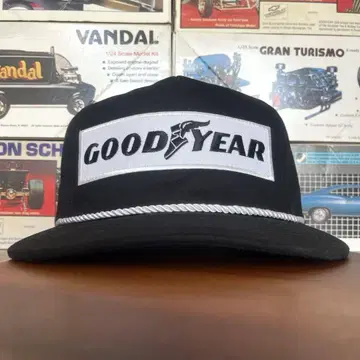 새상품 캡 블랙 GOOD YEAR cotton 트래커캡