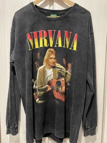 NIRVANA 페이드 다크 그레이 긴팔 티셔츠