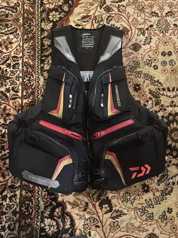 Daiwa 토너먼트 낚시용 조끼