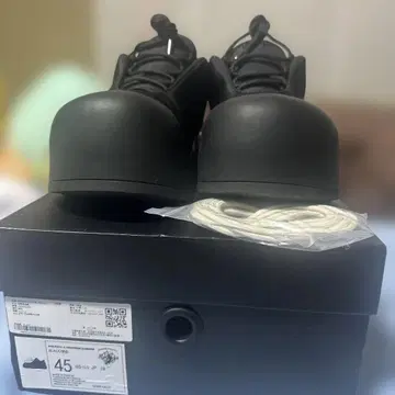 FVVO & ROCKSTA LOWBOOTS 프리 월드 오더