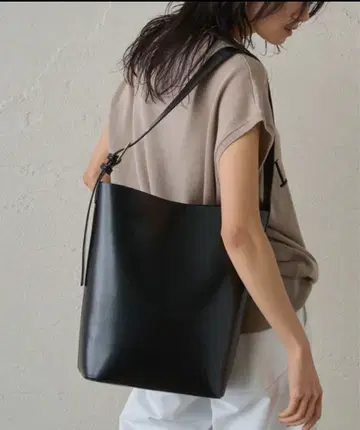 GALENA 원 핸들 BAG Loungedress