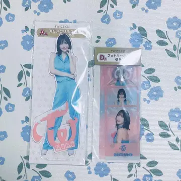 TWICE 제일복권 모모 아크릴 스탠드 포토 키