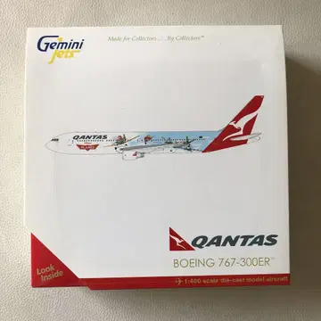 QANTAS BOEING 767-300ER 1:400 PLANES