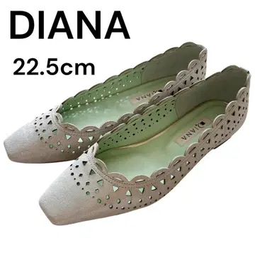 DIANA 시스루 커팅 플랫 펌프스 펀칭 여름 여행