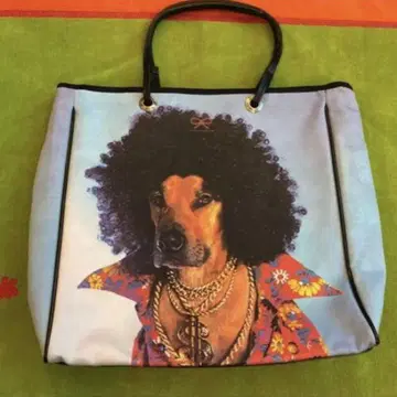 ANYA HINDMARCH 토트백