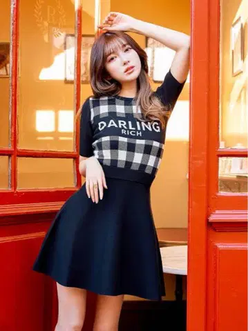 다리치 깅엄 체크 니트 미니 원피스