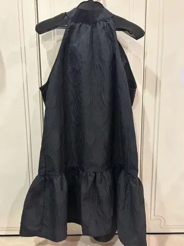 미사용 새상품 H&M 백 리본 홀더 넥 원피스