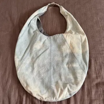 LE VERNIS sculpture bag M