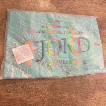 미세스 그린 애플 FJORD 피요르드 가챠 구김 T셔츠