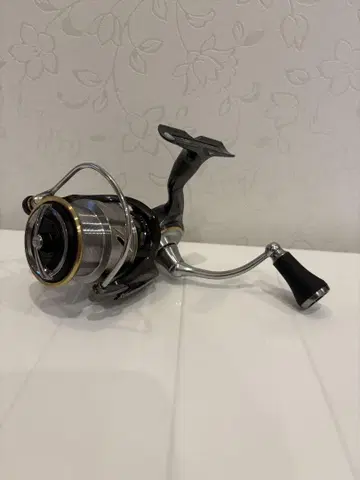 DAIWA 다이와 20 루비아스 LT3000S-CXH