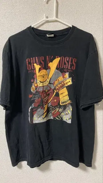 Guns N' Roses 2017년 고베 내한 공연 기념 티셔츠