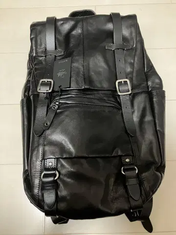 가죽 블랙 백팩