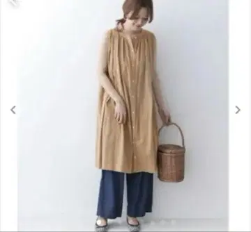 어반 리서치 도어스 코튼 보일 슬리브리스 원피스