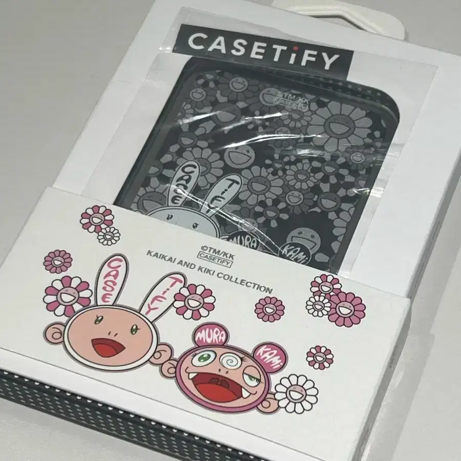 CASETIFY | 케이스티파이 Casetify Takashi Murakami Cardholder Stand