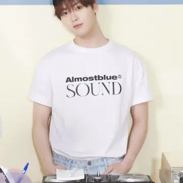 Almost blue SOUND 티셔츠 윤사나 ASTRO