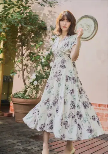Herlipto Full Of Love Long Dress M