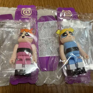 베어브릭 파워퍼프걸 앞뒤