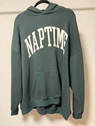 Nissy naptime 다크 그린 후드티