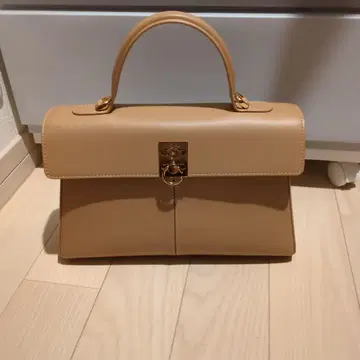 CAFUNE 스탠스 백
