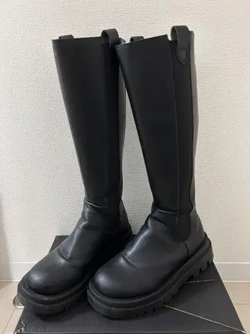 블랙 롱 부츠 지퍼