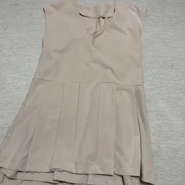 Petit Fleur 사이드 플리츠 베스트 & 팬츠 셋업