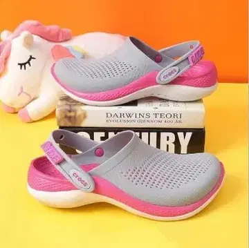 새상품 LiteRide by crocs 블랙 샌들