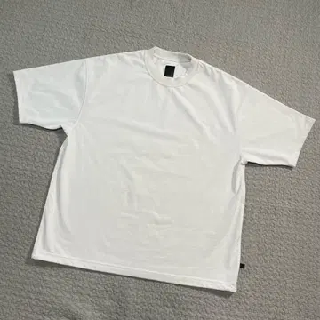다이와 피어39 반팔 티셔츠 화이트 S