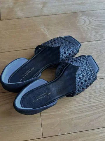그린 라벨 릴랙싱 메쉬 샌들