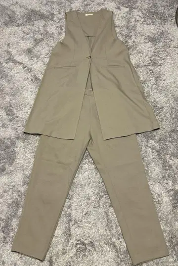 BEAMS HEART 베스트 팬츠 셋업