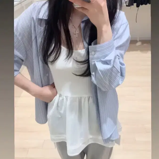 韓国商品/OVERDUEFLAIR VINTAGE WIDE FIT DENIM Yanzhenglip 2024 New Barrel Jeans for Women Vintage Baggy