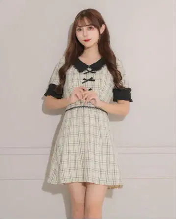 pium 피움 프론트 리본 카라 미니 원피스