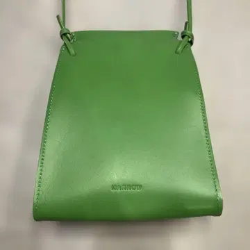 MARROW BENT POUCH 숄더백