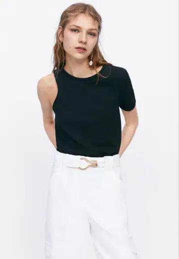 비대칭 티셔츠 블랙 ZARA 자라 탱크탑