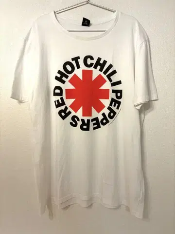 RED HOT CHILI PEPPERS 티셔츠 밴드T 렛치리
