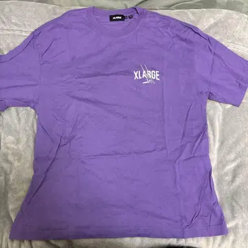 XLARGE 보라색 티셔츠 L 사이즈