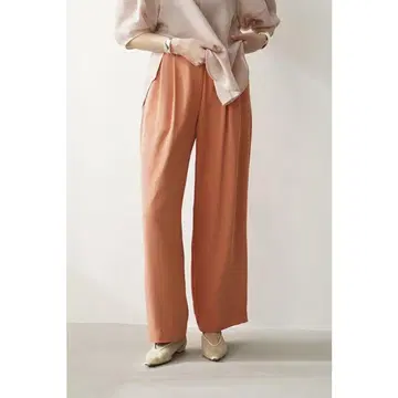 CLANE BASIC TUCK PANTS / 클라네 베이직 턱 팬츠