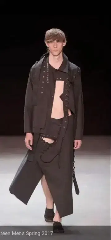 클레이그 그린 드로 코드 코트